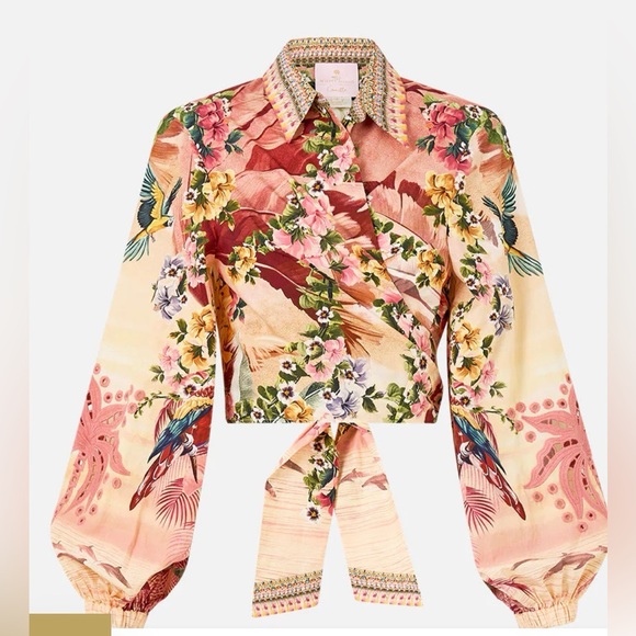 Camilla Cropped Wrap Shirt
Welcome To The White Lotus - Picture 4 of 12